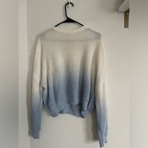 American Eagle Knit Ombré Sweater. Size Medium.